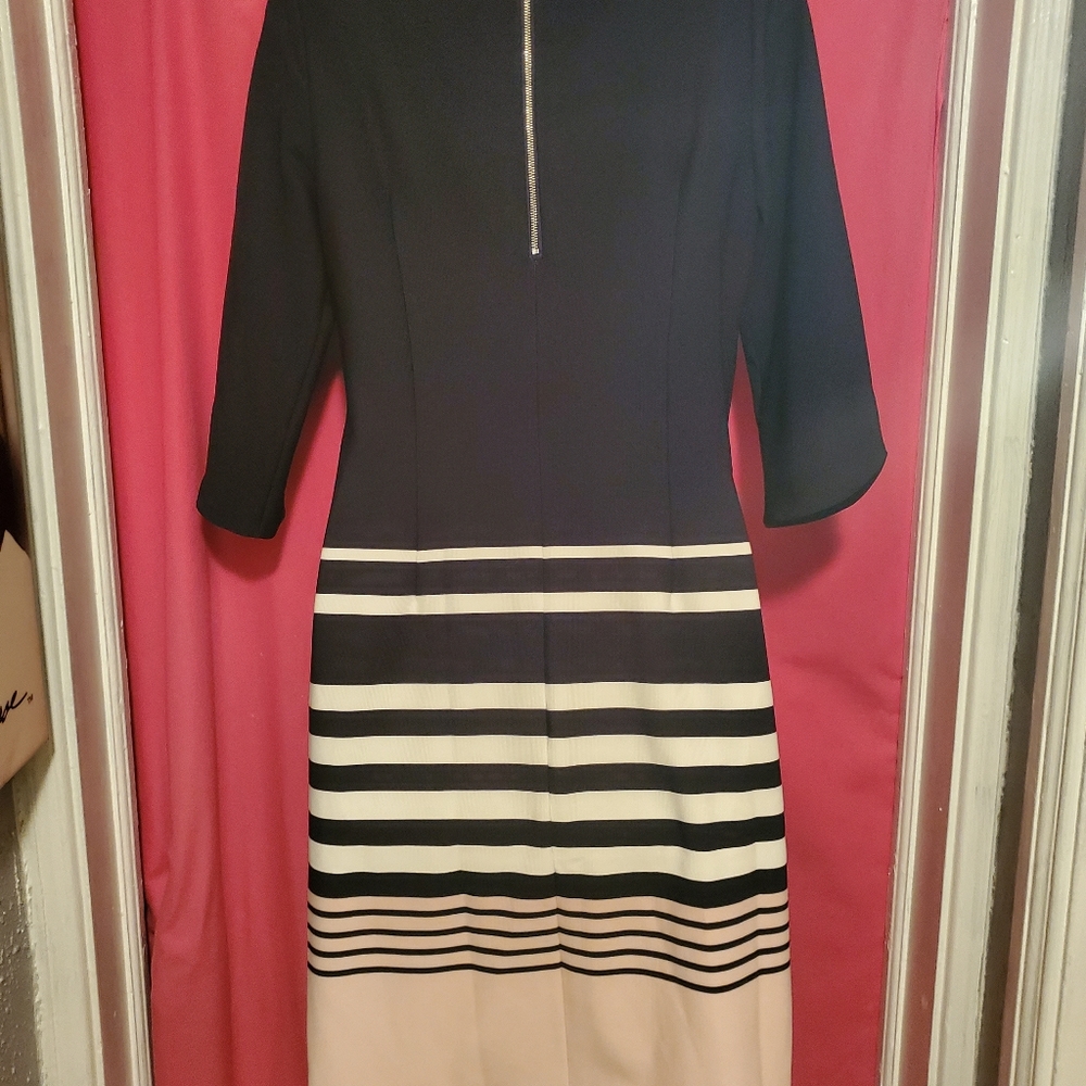 #1124 Ile Dress View 5